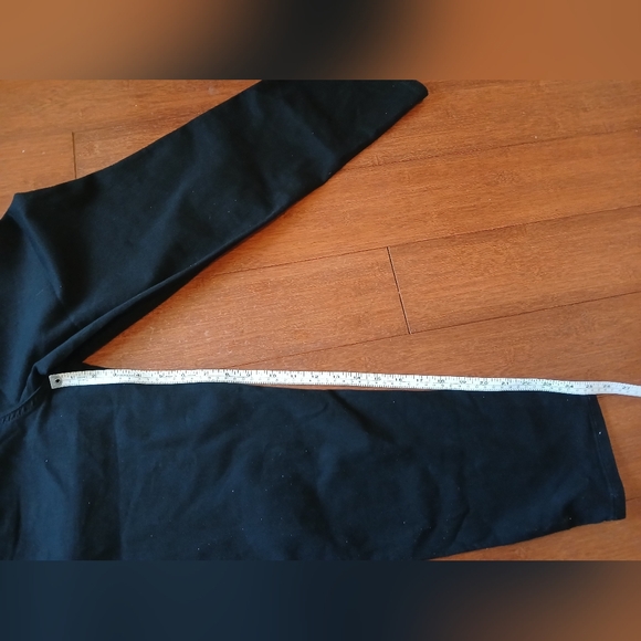 Women's Black Jeans - Picture 10 of 14